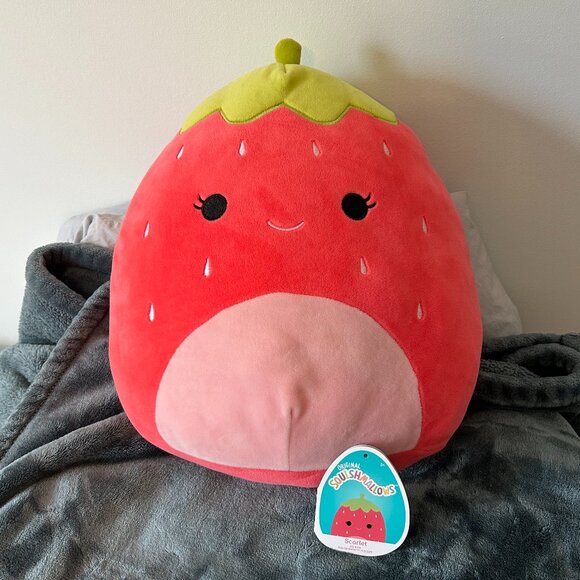 squishmallow scarlet strawberry 12 - Picture 1 of 1